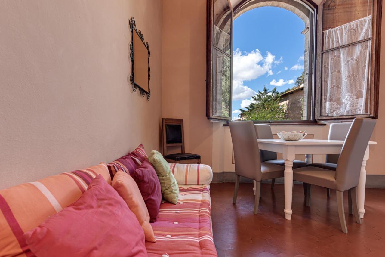 וולטרה Appartamenti Villa Mascagni מראה חיצוני תמונה